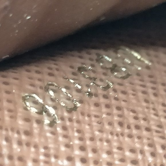 100% Authentic Louis Vuitton Zippy Wallet Browns Monogram - Picture 9 of 10